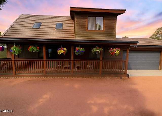 Property at 2806 Skyhawk Dr, Overgaard, AZ 85933, 2 beds, 2 baths