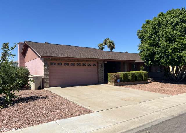 Property at 9204 N 58 Dr, Glendale, AZ 85302, 3 beds, 2 baths