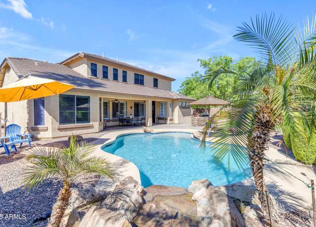 Property at 4455 E Palmdale Ln, Gilbert, AZ 85298, 6 beds, 4 baths