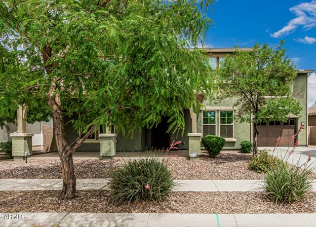 Property at 1915 S Ponderosa Dr, Gilbert, AZ 85295, 6 beds, 4 baths