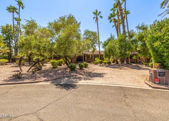Property at 8424 N Golf Dr, Paradise Valley, AZ 85253, 4 beds, 6.5 baths