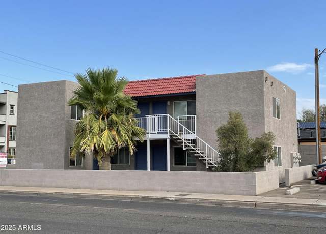 Property at 1001 N 9th St, Phoenix, AZ 85006, 1 bed, 3 baths
