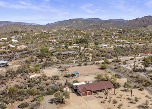 Property at 6444 E Highland Rd, Cave Creek, AZ 85331, 3 beds, 2 baths