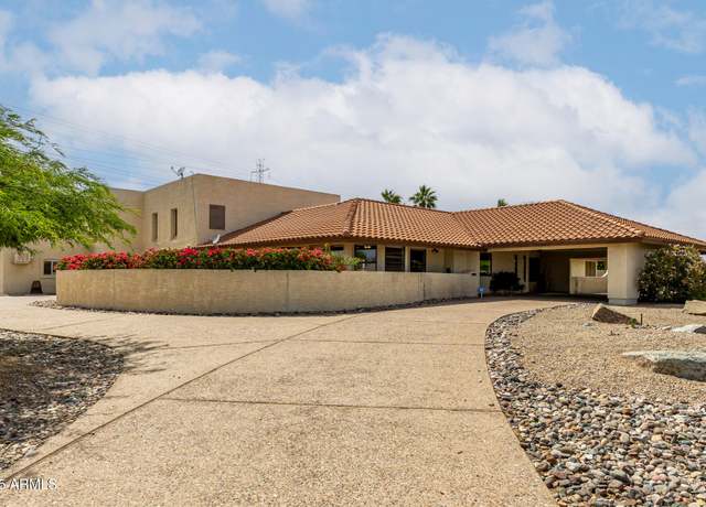 Property at 9622 N 112th Ave, Sun City, AZ 85351, 6 beds, 4.5 baths
