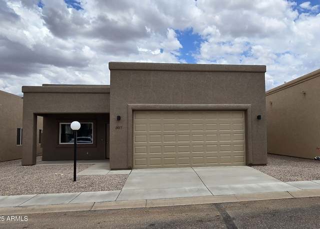 Property at 307 S Meadowood Ln, Sierra Vista, AZ 85635, 3 beds, 2 baths