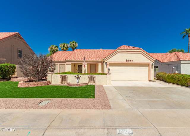 Property at 1426 E Redfield Rd, Gilbert, AZ 85234, 4 beds, 3 baths