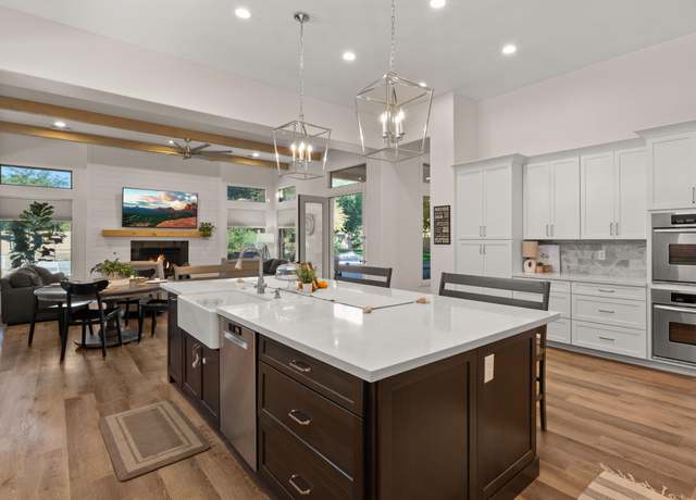 Property at 6429 S Honor Ct, Gilbert, AZ 85298, 6 beds, 3.5 baths