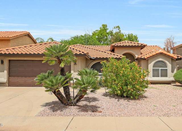 Property at 4520 E Desert Cactus St, Phoenix, AZ 85032, 3 beds, 2 baths
