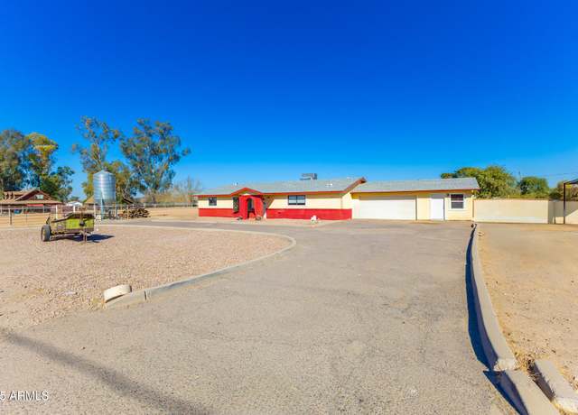 Property at 10212 S 47th Ave, Laveen, AZ 85339, 3 beds, 2.5 baths
