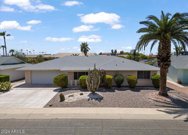 Property at 17210 N Foothills Dr, Sun City, AZ 85373, 3 beds, 3 baths