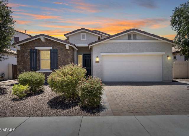 Property at 4723 W Buckskin Trl, Phoenix, AZ 85083, 3 beds, 2.5 baths