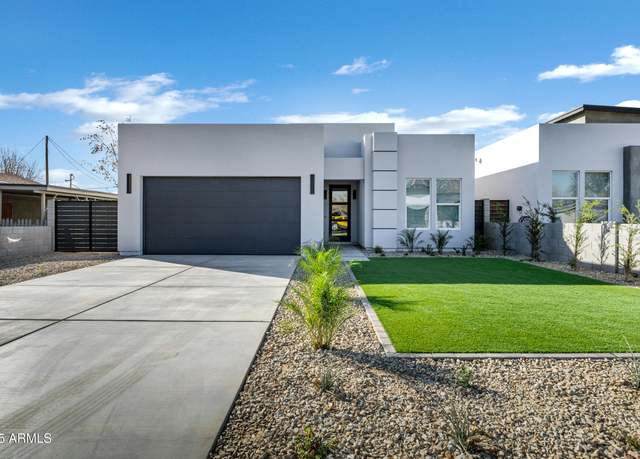 Property at 2330 N 28th Pl, Phoenix, AZ 85008, 4 beds, 2.5 baths