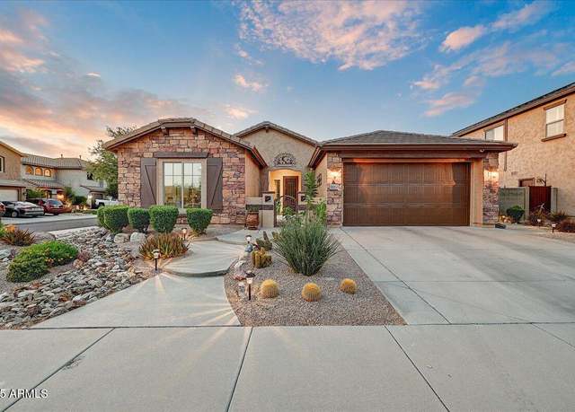 Property at 9058 W Redbird Rd, Peoria, AZ 85383, 4 beds, 3 baths
