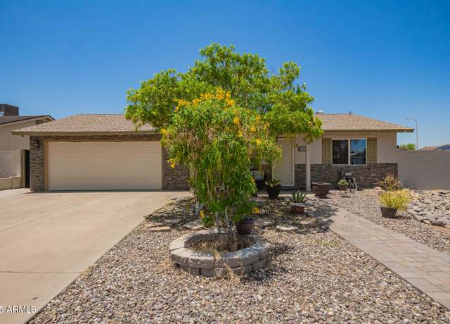 Property at 6802 S 47th St, Phoenix, AZ 85042, 3 beds, 2 baths