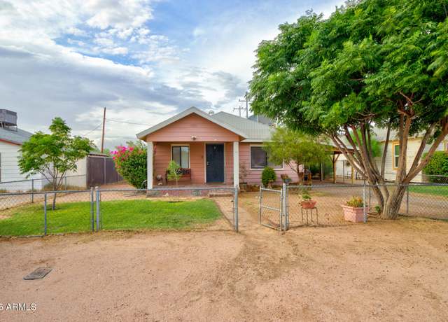 Property at 104 E 10th St, Casa Grande, AZ 85122, 2 beds, 1 bath