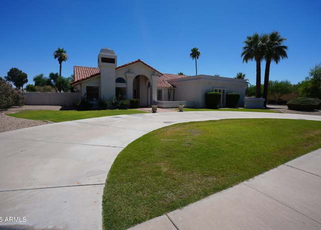 Property at 9505 E Jenan Dr, Scottsdale, AZ 85260, 3 beds, 2.5 baths