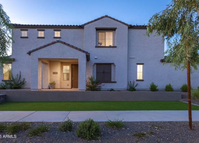 Property at 1922 W Chisum Trl, Phoenix, AZ 85085, 3 beds, 2.5 baths