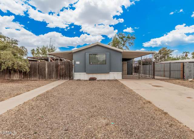 Property at 8107 E Butte St, Mesa, AZ 85207, 3 beds, 1 bath