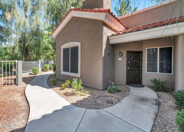 Property at 2929 W Yorkshire Dr #1102, Phoenix, AZ 85027, 3 beds, 1.75 baths