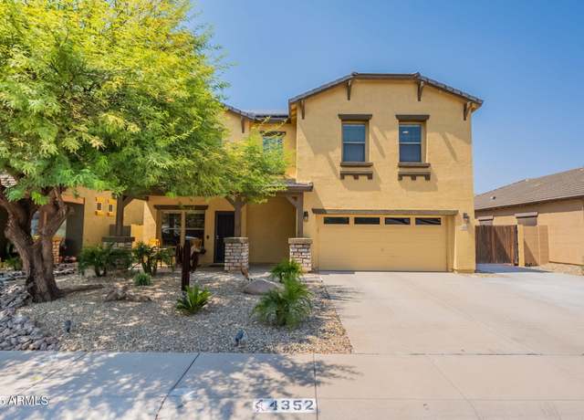 Property at 4352 E Del Rio Dr, San Tan Valley, AZ 85140, 5 beds, 3.5 baths