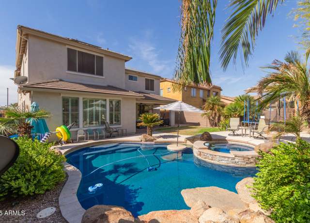 Property at 502 E Kona Dr, Casa Grande, AZ 85122, 5 beds, 2.5 baths