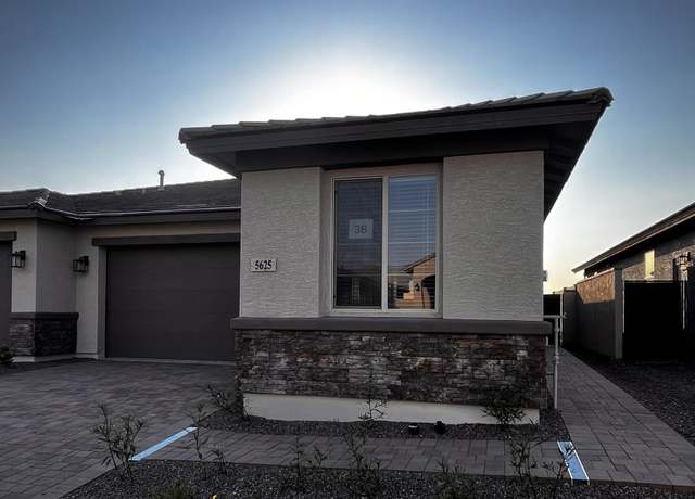 Property at 5625 N 205th Ln, Buckeye, AZ 85396, 2 beds, 2 baths