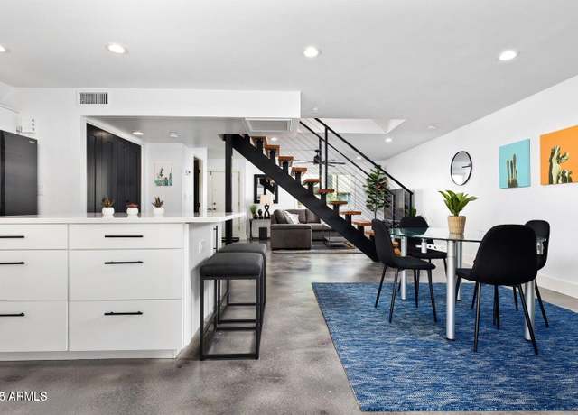Property at 4208 N Parkway Ave, Scottsdale, AZ 85251, 3 beds, 2.5 baths