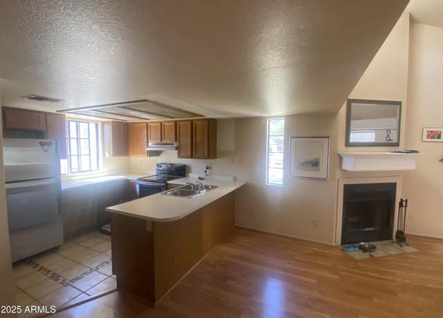 Property at 2020 W Union Hills Dr #240, Phoenix, AZ 85027, 2 beds, 2 baths