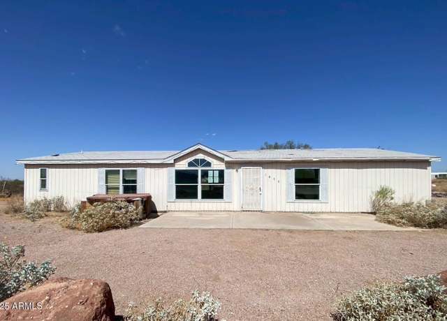 Property at 1470 S Bowman Rd, Apache Junction, AZ 85119, 3 beds, 3 baths