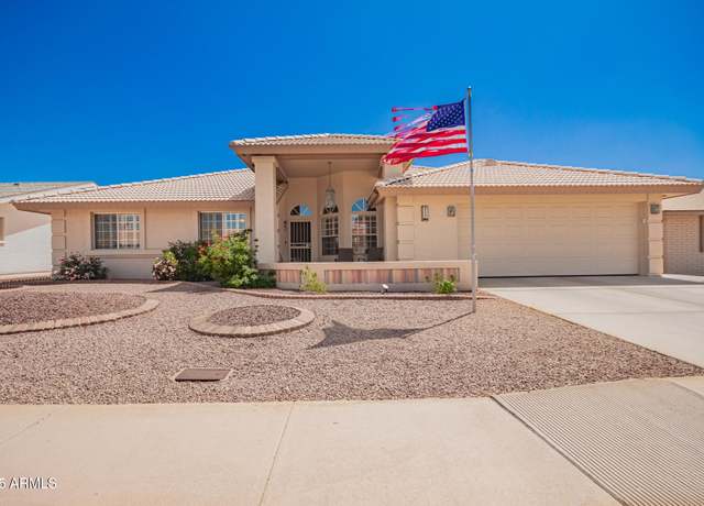 Property at 8037 E Navarro Ave, Mesa, AZ 85209, 3 beds, 2 baths