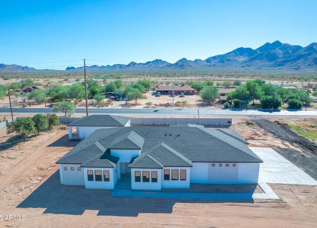 Property at XXX S Hunt Hwy, Queen Creek, AZ 85142, 5 beds, 3 baths
