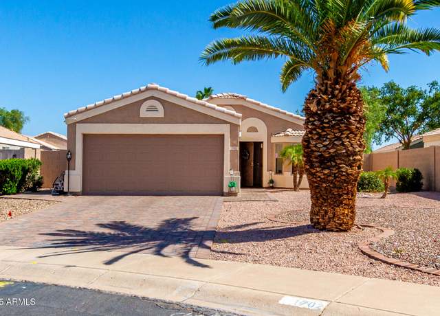 Property at 1702 E Horseshoe Ave, Gilbert, AZ 85296, 3 beds, 2 baths