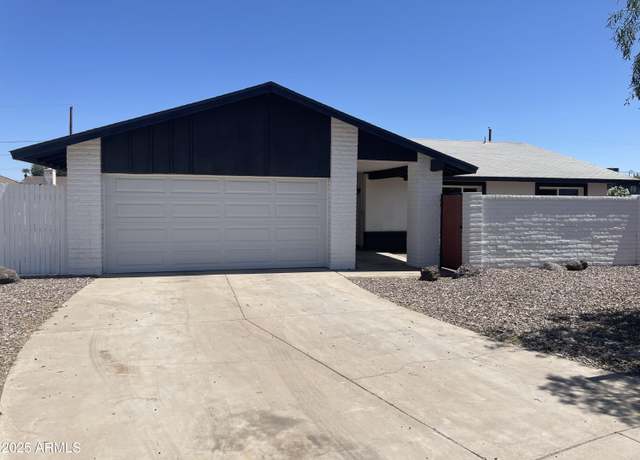Property at 4210 W Solano Dr, Phoenix, AZ 85019, 3 beds, 2 baths