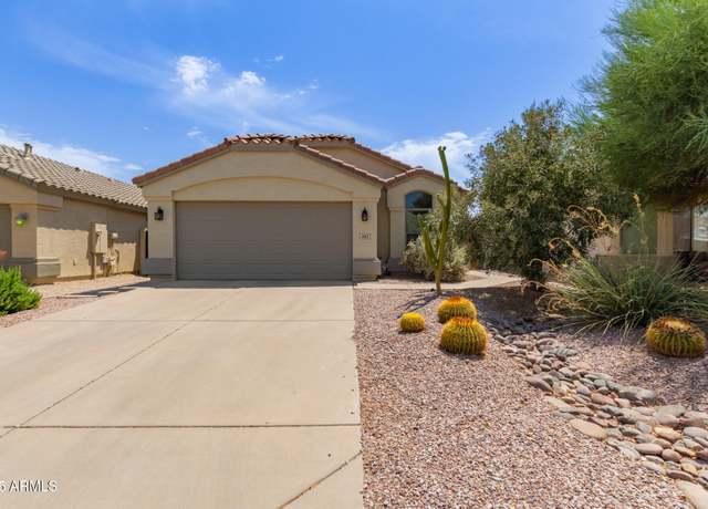Property at 663 E Daniella Dr, San Tan Valley, AZ 85140, 3 beds, 2 baths