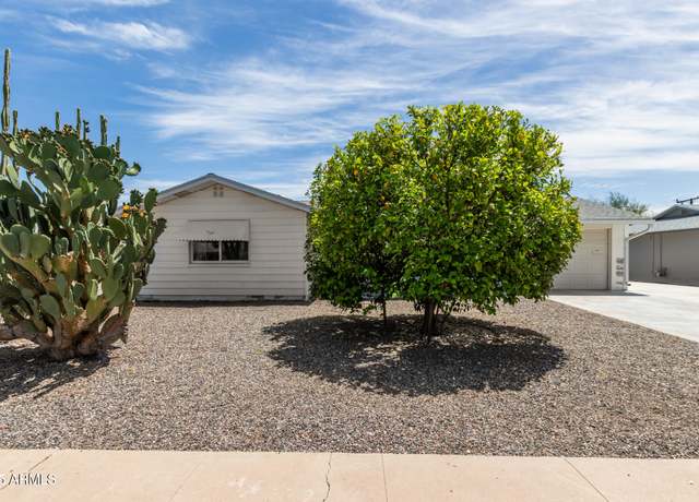 Property at 10615 W Riviera Dr, Sun City, AZ 85351, 2 beds, 1 bath