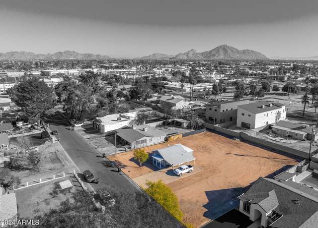 Property at 2627 N 30th Pl, Phoenix, AZ 85008, 2 beds, 1 bath
