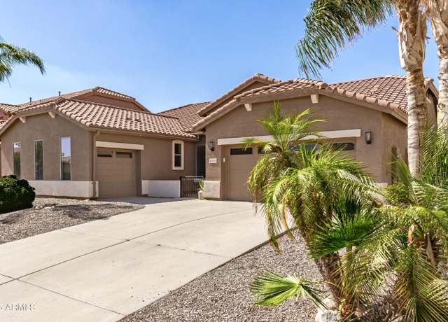 Property at 10722 E Keats Ave, Mesa, AZ 85209, 4 beds, 2 baths