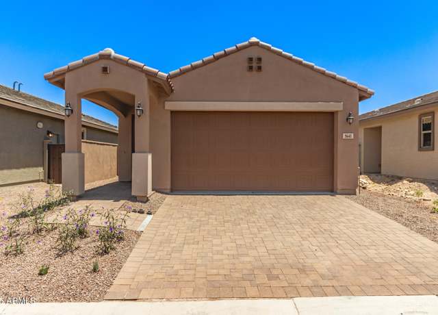 Property at 5641 N 205th Ln, Buckeye, AZ 85396, 2 beds, 2 baths