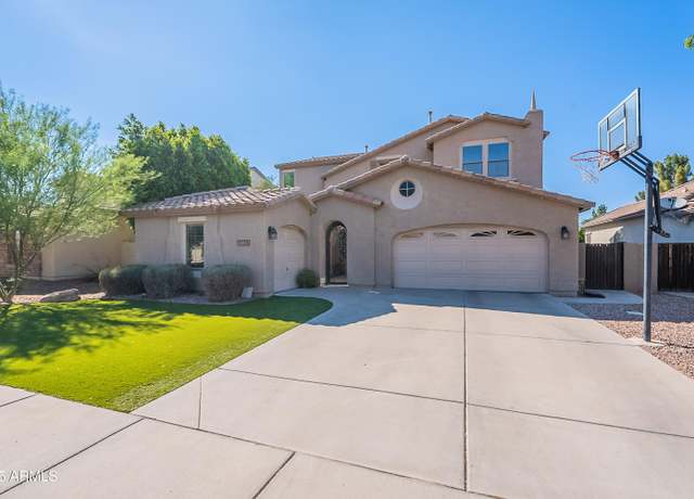 Property at 1128 E Phelps St, Gilbert, AZ 85295, 5 beds, 3 baths