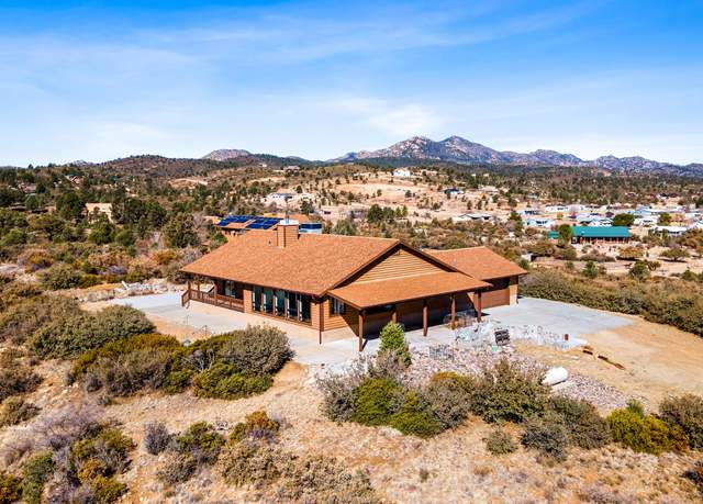 Property at 18700 S Aggie Hodge Rd, Peeples Valley, AZ 86332, 3 beds, 2.5 baths