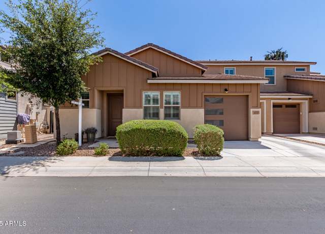 Property at 1931 E Lantana Dr, Chandler, AZ 85286, 2 beds, 2.5 baths