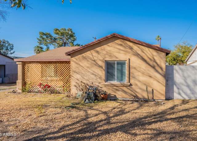 Property at 2318 E Flower St, Phoenix, AZ 85016, 4 beds, 2 baths
