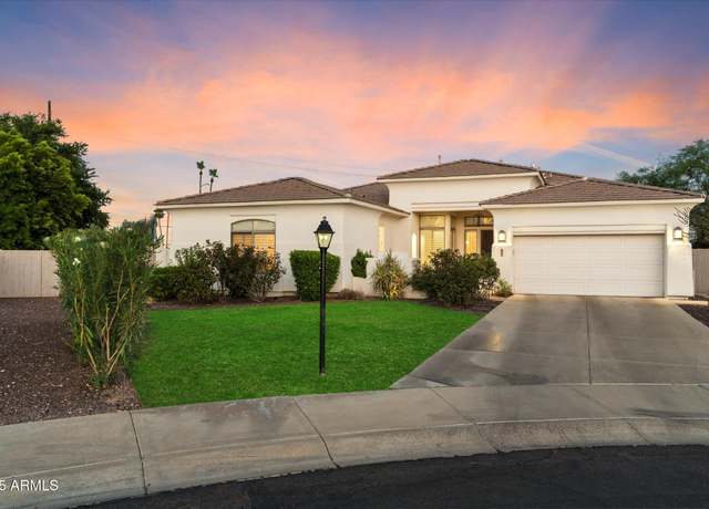 Property at 6363 E Wilshire Dr, Scottsdale, AZ 85257, 4 beds, 2.5 baths