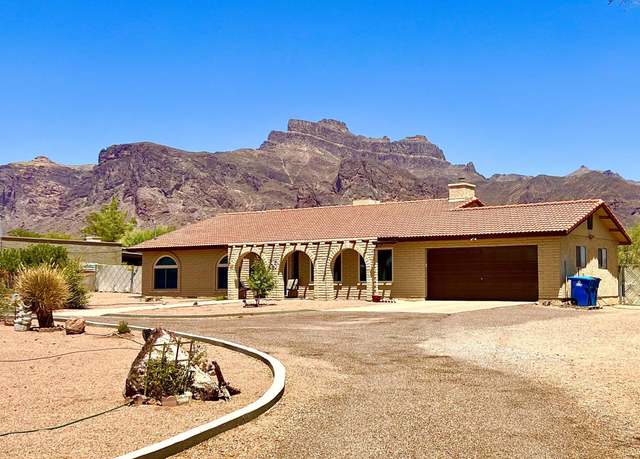 Property at 95 S Val Vista Rd, Apache Junction, AZ 85119, 3 beds, 2 baths
