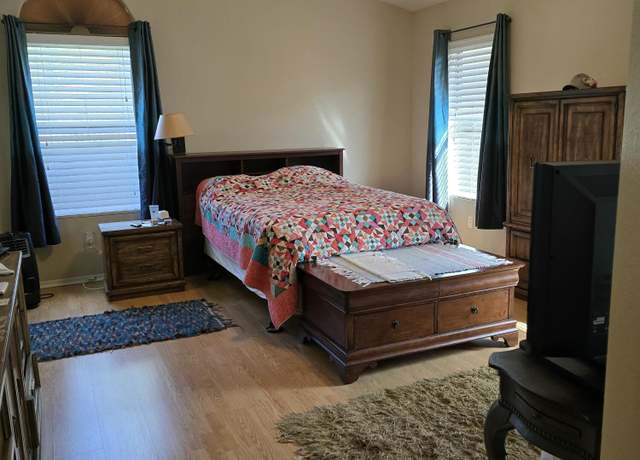Property at 17821 N Woodrose Ave, Surprise, AZ 85374, 3 beds, 2 baths