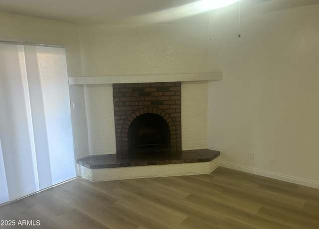 Property at 3031 N Civic Center Plz #112, Scottsdale, AZ 85251, 2 beds, 2 baths