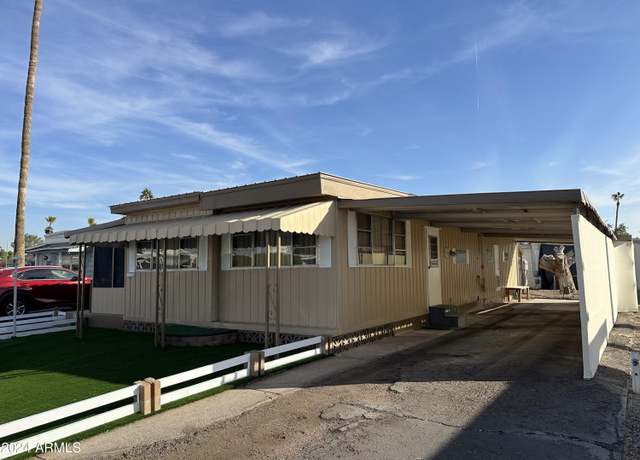 Property at 5201 W Camelback Rd W Unit D69, Phoenix, AZ 85031, 2 beds, 2 baths