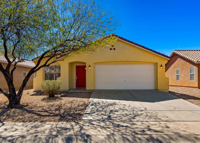 Property at 2725 W Silver Creek Ln, San Tan Valley, AZ 85144, 4 beds, 2 baths