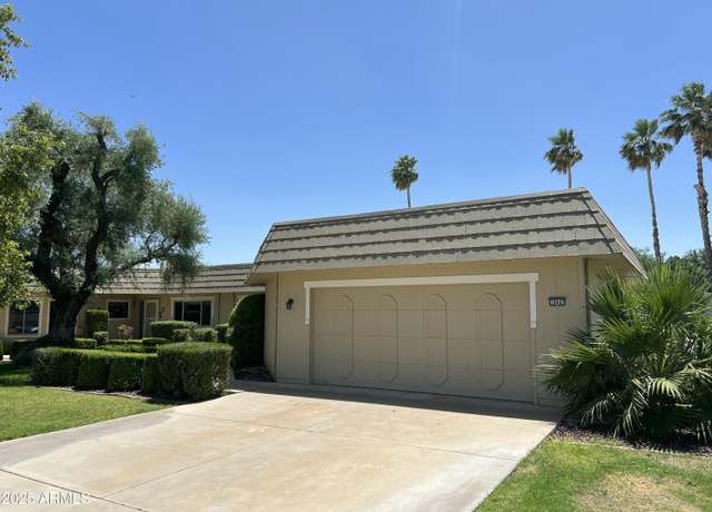 Property at 10647 W Campana Dr, Sun City, AZ 85351, 2 beds, 2 baths