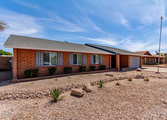 Property at 5721 W Palo Verde Ave, Glendale, AZ 85302, 4 beds, 2 baths